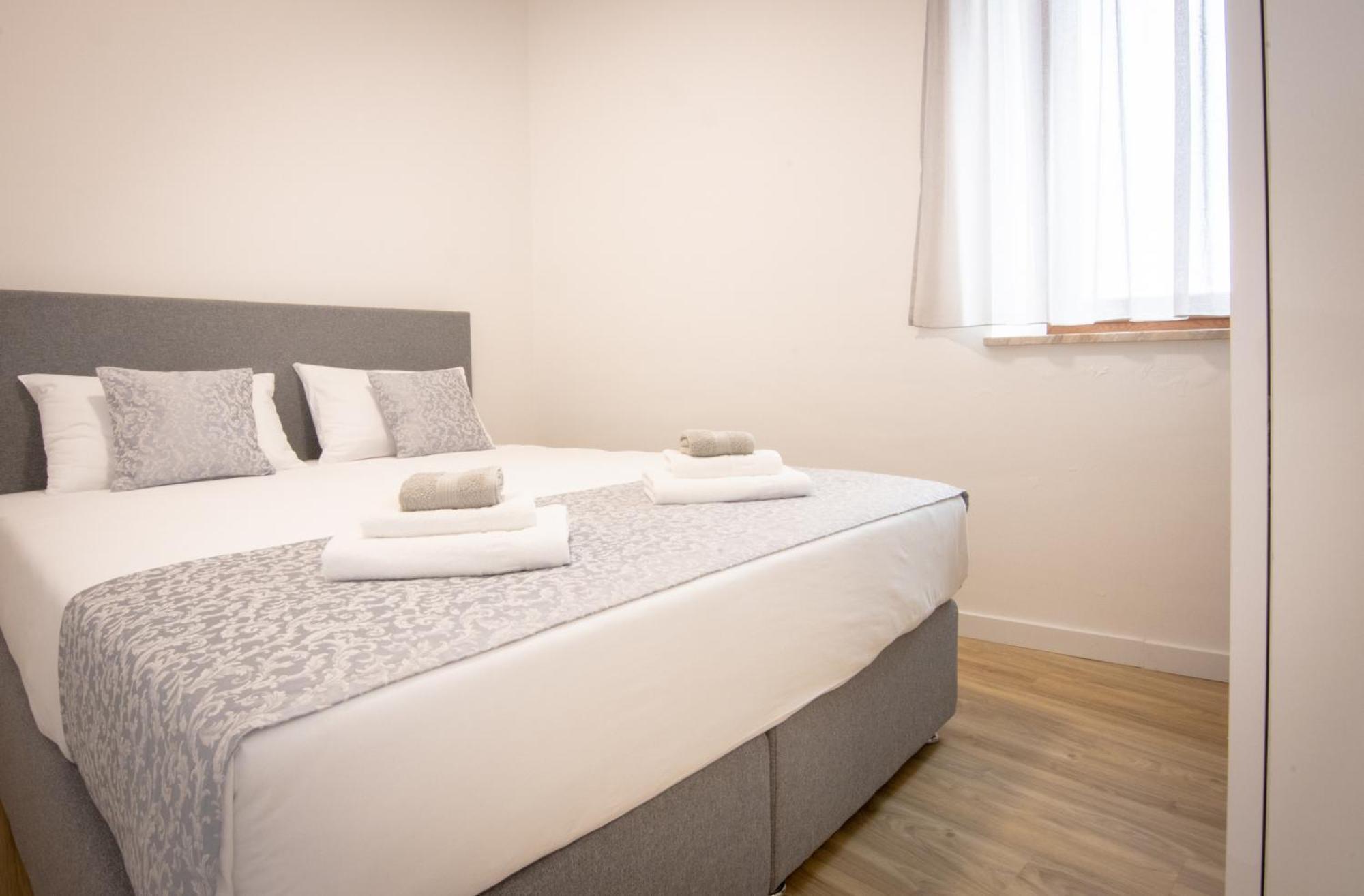 Bed & Breakfast Portun In The Center Baska Voda Exterior photo